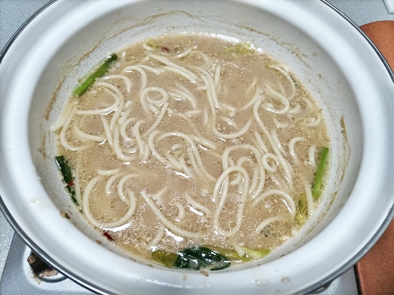 山樹もつ鍋のちゃんぽん麺